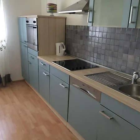 Ferienwohnung Schiller Бад-Кройцнах